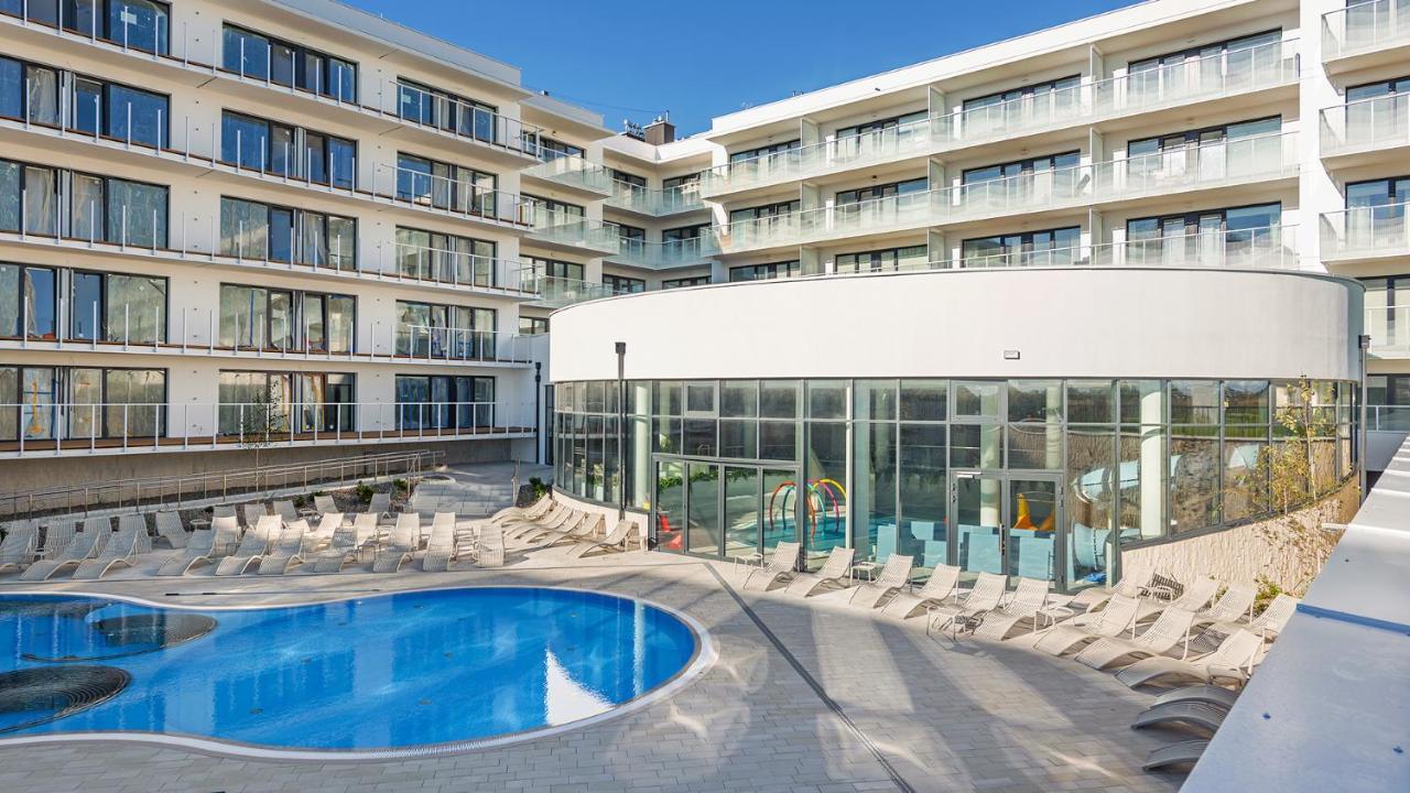 Apartament Lux Tukan B003, Polanki Aqua - Holiday City Kolobrzeg Bagian luar foto