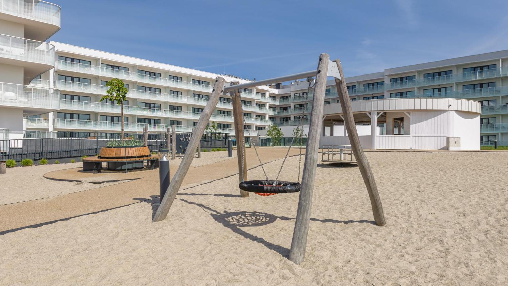 Apartament Lux Tukan B003, Polanki Aqua - Holiday City Kolobrzeg Bagian luar foto